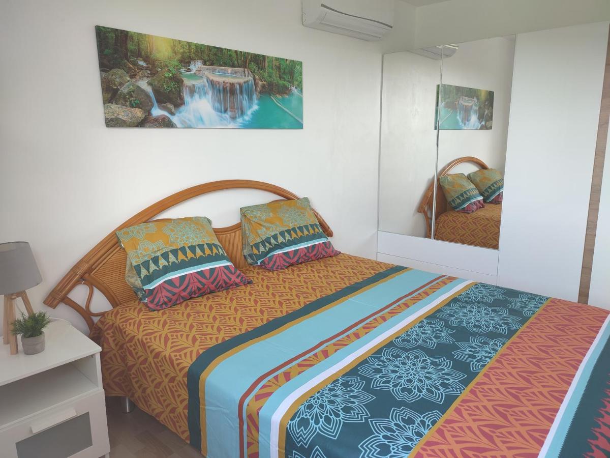 La Kaztelgood Villa เลอโกซิเยร์ ภายนอก รูปภาพ